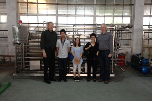 �ݺ�ͬ���c�Ĵ��������P䓃�(ch��)�޿͑���Ӱ